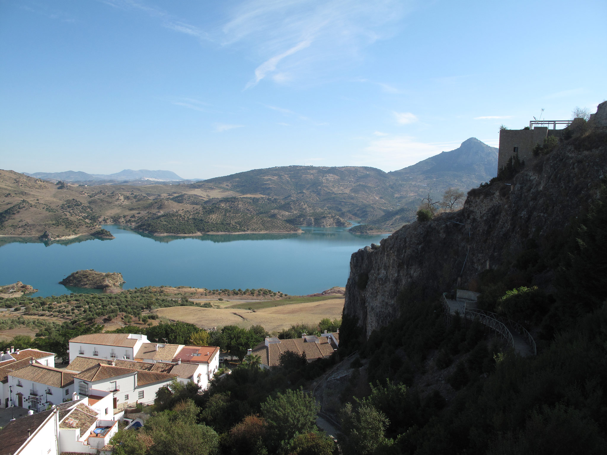Zahara de la Sierra, Olvera